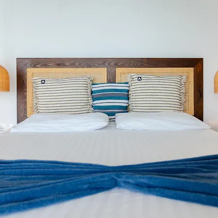 Apagkio Filoxenia Archangelos (Rhodes)